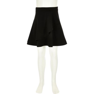 Girls black flippy double layer skirt